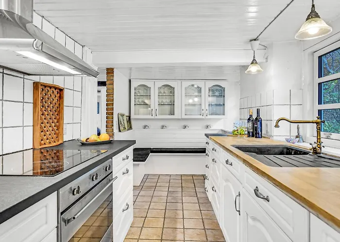 2 Bedroom Stunning In Nykobing Sj * Kildehuse